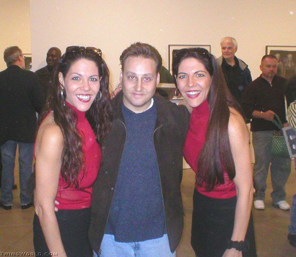 MARY ELLEN MARKS GALLERY