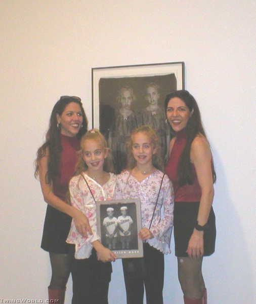 MARY ELLEN MARKS GALLERY