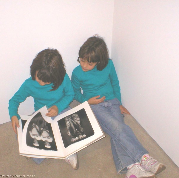 MARY ELLEN MARKS GALLERY