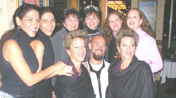 MARY ELLEN MARKS GALLERY