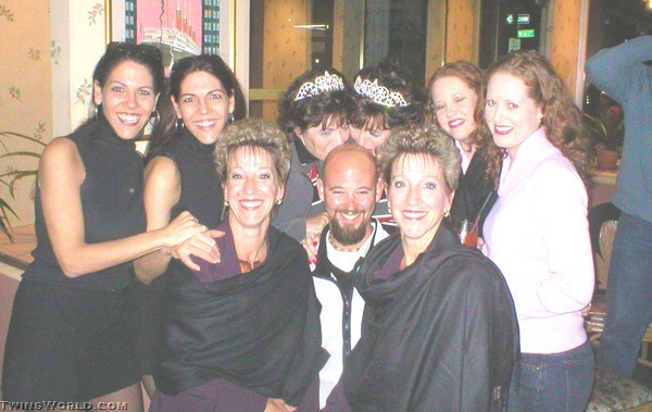 MARY ELLEN MARKS GALLERY